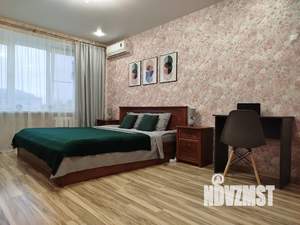 1-к квартира, посуточно, 33м2, 4/9 этаж