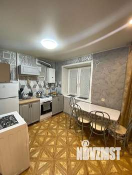 1-к квартира, посуточно, 55м2, 1/1 этаж