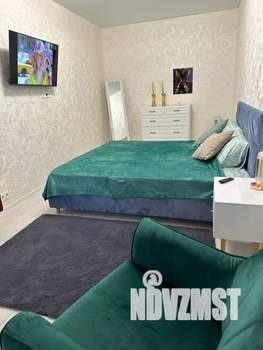 1-к квартира, посуточно, 40м2, 10/17 этаж