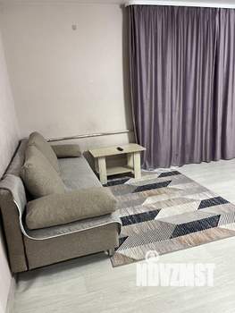 1-к квартира, посуточно, 35м2, 5/5 этаж