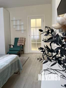 1-к квартира, посуточно, 40м2, 2/17 этаж