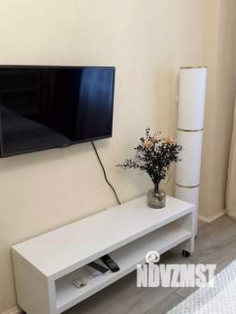 1-к квартира, посуточно, 40м2, 2/17 этаж