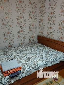 2-к квартира, посуточно, 44м2, 3/5 этаж