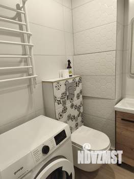 1-к квартира, посуточно, 39м2, 7/16 этаж