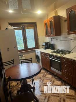 3-к квартира, вторичка, 65м2, 1/9 этаж