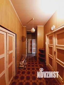 2-к квартира, вторичка, 62м2, 1/5 этаж