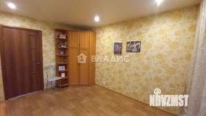 3-к квартира, вторичка, 65м2, 1/9 этаж