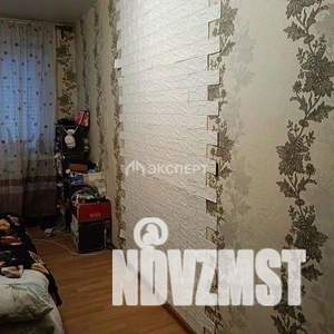 2-к квартира, вторичка, 42м2, 1/2 этаж