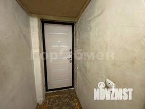 2-к квартира, вторичка, 42м2, 1/2 этаж