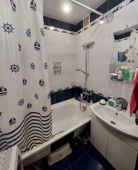 2-к квартира, вторичка, 49м2, 7/10 этаж