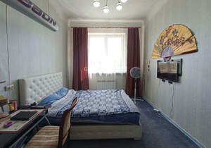 4-к квартира, вторичка, 95м2, 4/4 этаж