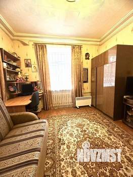 2-к квартира, вторичка, 50м2, 1/4 этаж