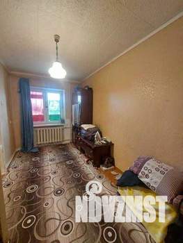 2-к квартира, вторичка, 45м2, 1/4 этаж