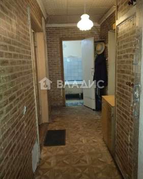 2-к квартира, вторичка, 47м2, 1/9 этаж