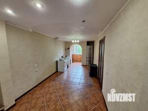 2-к квартира, вторичка, 39м2, 1/9 этаж