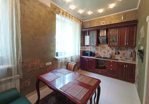 4-к квартира, вторичка, 95м2, 4/4 этаж