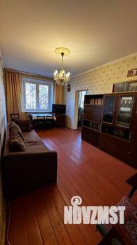 3-к квартира, вторичка, 57м2, 1/4 этаж