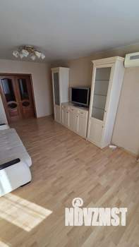 2-к квартира, вторичка, 64м2, 12/15 этаж