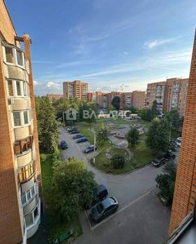 3-к квартира, вторичка, 70м2, 6/9 этаж