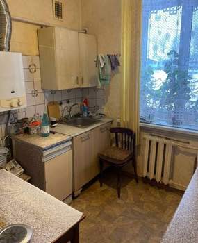 2-к квартира, вторичка, 49м2, 1/2 этаж