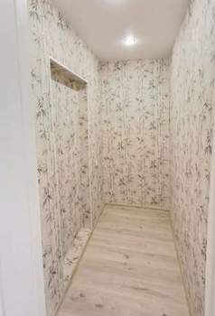 2-к квартира, вторичка, 48м2, 1/4 этаж