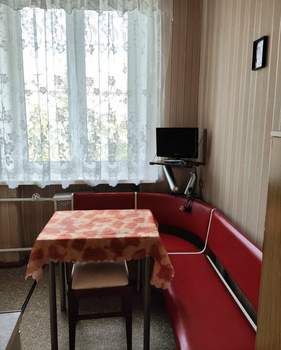 2-к квартира, вторичка, 42м2, 4/5 этаж