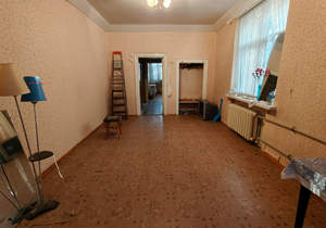 2-к квартира, вторичка, 62м2, 1/5 этаж