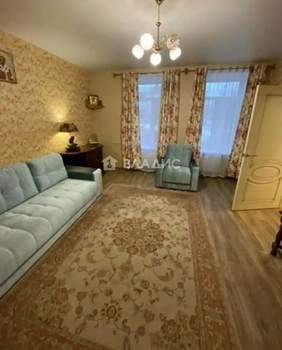 2-к квартира, вторичка, 71м2, 1/5 этаж