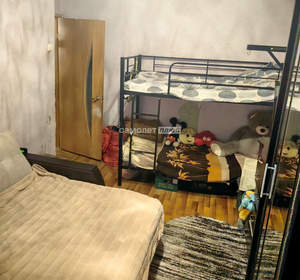 2-к квартира, вторичка, 50м2, 1/4 этаж