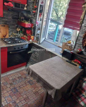 2-к квартира, вторичка, 46м2, 1/5 этаж