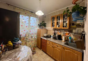 2-к квартира, вторичка, 45м2, 1/9 этаж