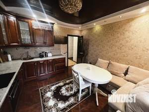3-к квартира, вторичка, 80м2, 1/10 этаж