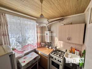 2-к квартира, вторичка, 41м2, 1/5 этаж
