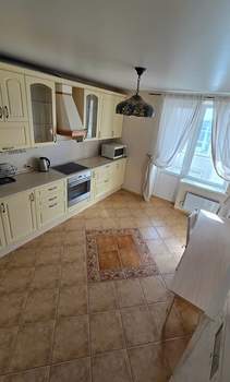 2-к квартира, вторичка, 64м2, 12/15 этаж