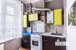 3-к квартира, вторичка, 61м2, 2/4 этаж