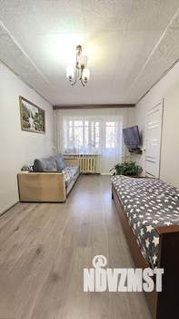 2-к квартира, вторичка, 42м2, 3/5 этаж
