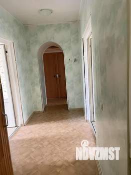 3-к квартира, вторичка, 73м2, 2/4 этаж