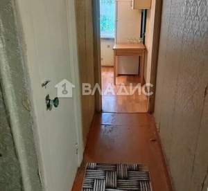 2-к квартира, вторичка, 42м2, 3/5 этаж