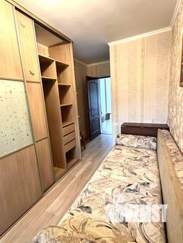 2-к квартира, вторичка, 43м2, 3/5 этаж