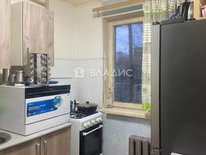 3-к квартира, вторичка, 56м2, 2/5 этаж