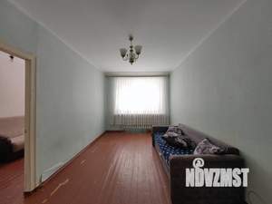 2-к квартира, вторичка, 45м2, 1/4 этаж