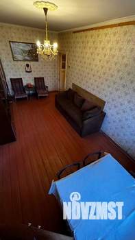 3-к квартира, вторичка, 57м2, 1/4 этаж