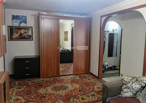 3-к квартира, вторичка, 57м2, 1/5 этаж