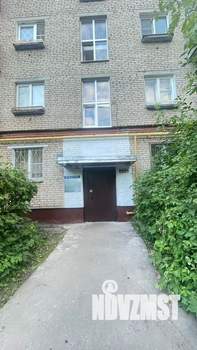 2-к квартира, вторичка, 42м2, 3/5 этаж