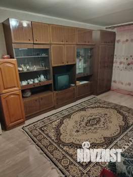 2-к квартира, вторичка, 52м2, 1/9 этаж