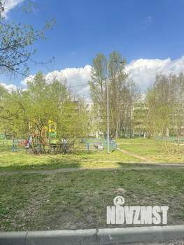 2-к квартира, вторичка, 58м2, 1/10 этаж