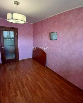 3-к квартира, вторичка, 63м2, 5/5 этаж