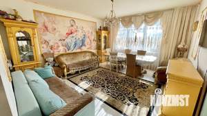 3-к квартира, вторичка, 68м2, 1/4 этаж