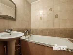 2-к квартира, вторичка, 61м2, 3/9 этаж