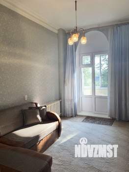 2-к квартира, вторичка, 63м2, 4/4 этаж